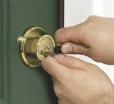 Miami Locksmith Services Miami, FL 305-894-9381 - 7a-Eviction-Service